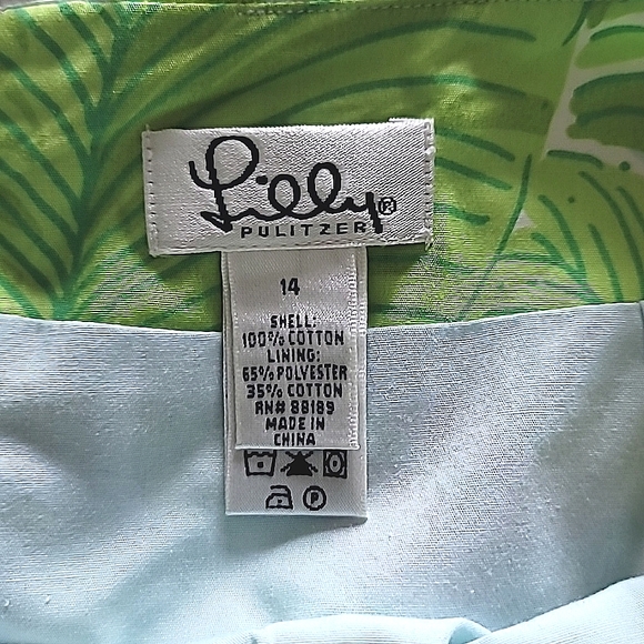 Lilly Pulitzer Botanical Garden Skirt with pink scalloped trim. EUC - Picture 7 of 7